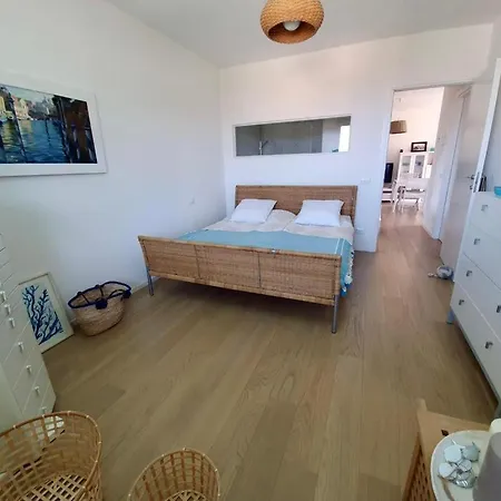 Welcome Traveller La Perla Apartament *
