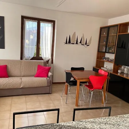 Welcome Traveller La Perla Γκάρντα