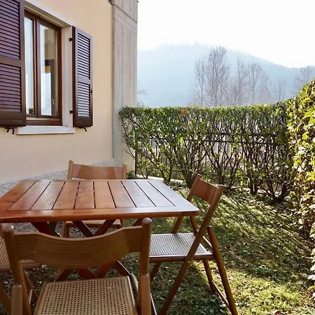 Welcome Traveller La Perla