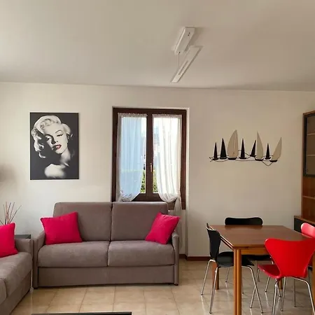 Welcome Traveller La Perla Apartment *